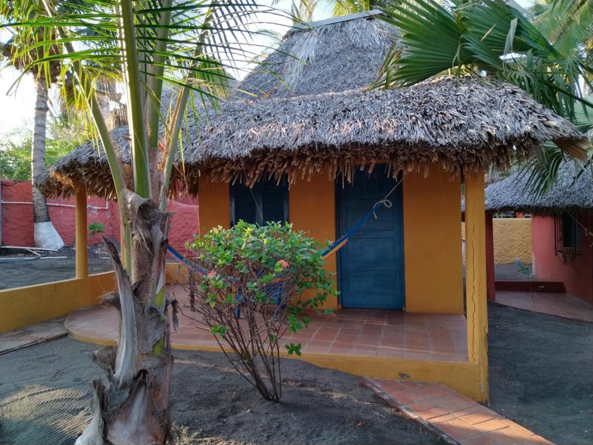 Hotel Pez De Oro Monterrico Kültér fotó