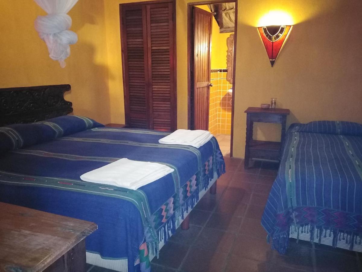 Hotel Pez De Oro Monterrico Kültér fotó