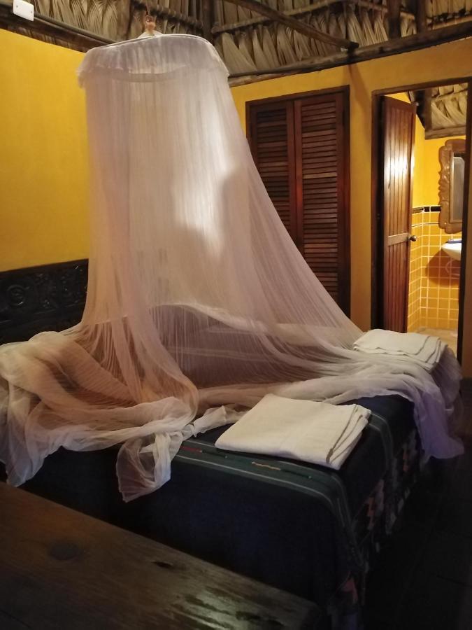 Hotel Pez De Oro Monterrico Kültér fotó