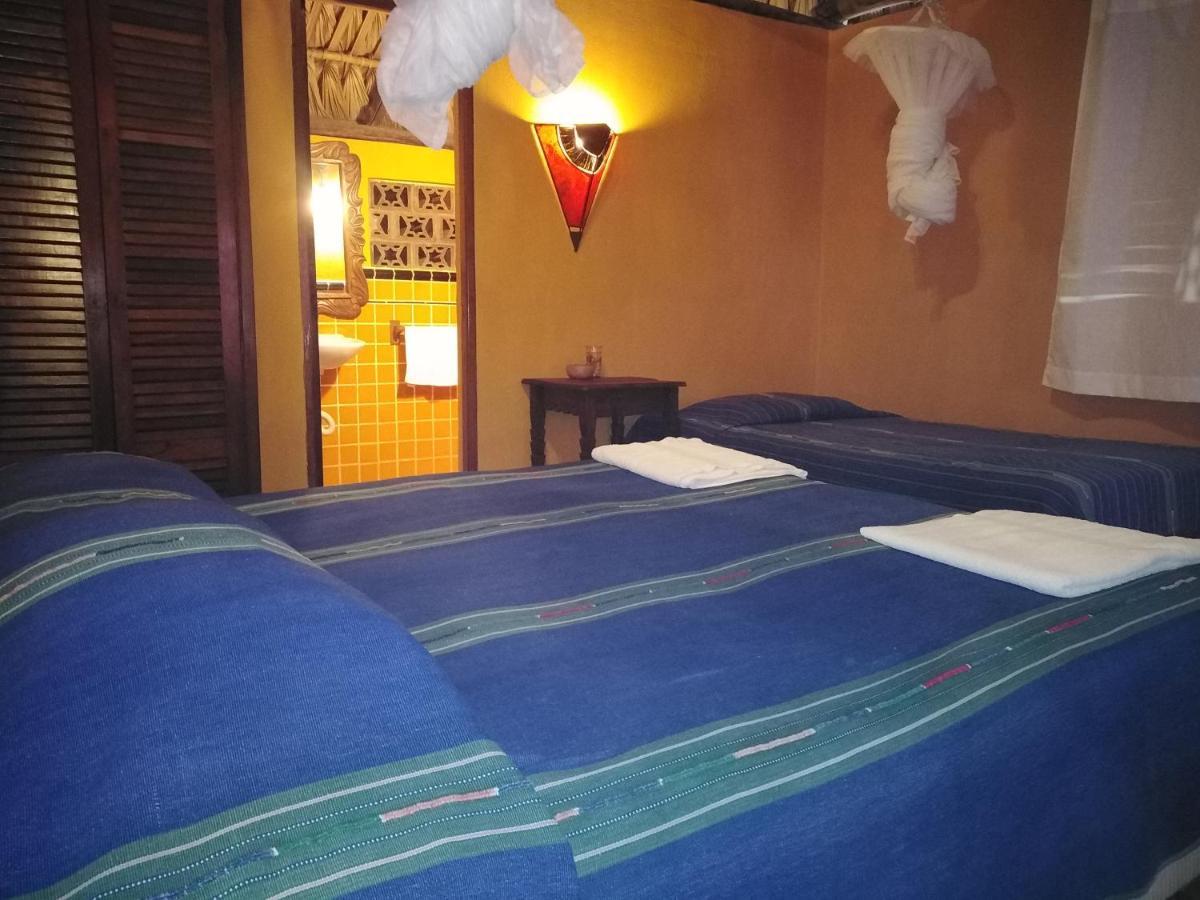 Hotel Pez De Oro Monterrico Kültér fotó